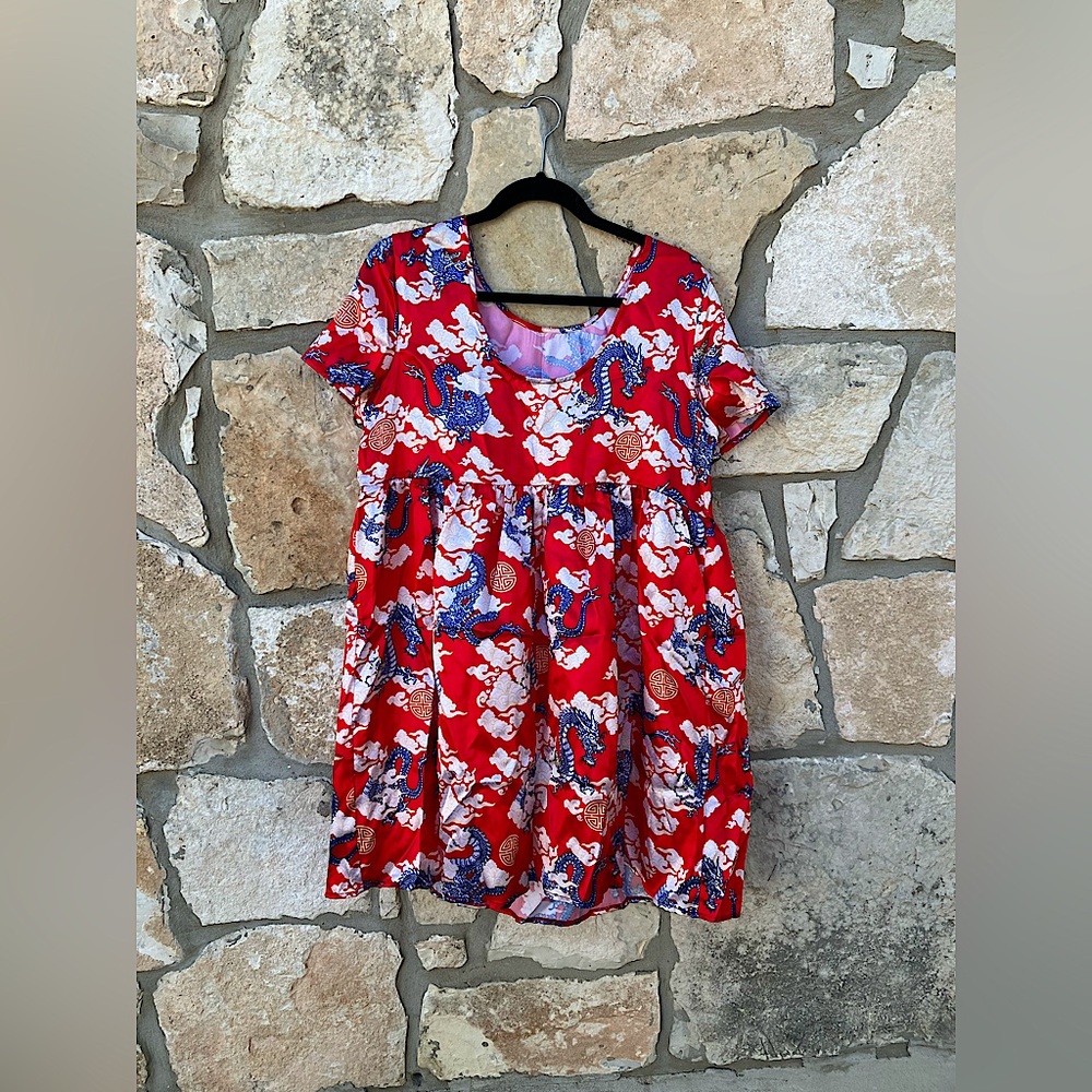 NWOT Chinese Dragon Print Babydoll Mini Dress